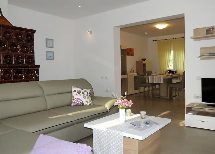Ane Apartment