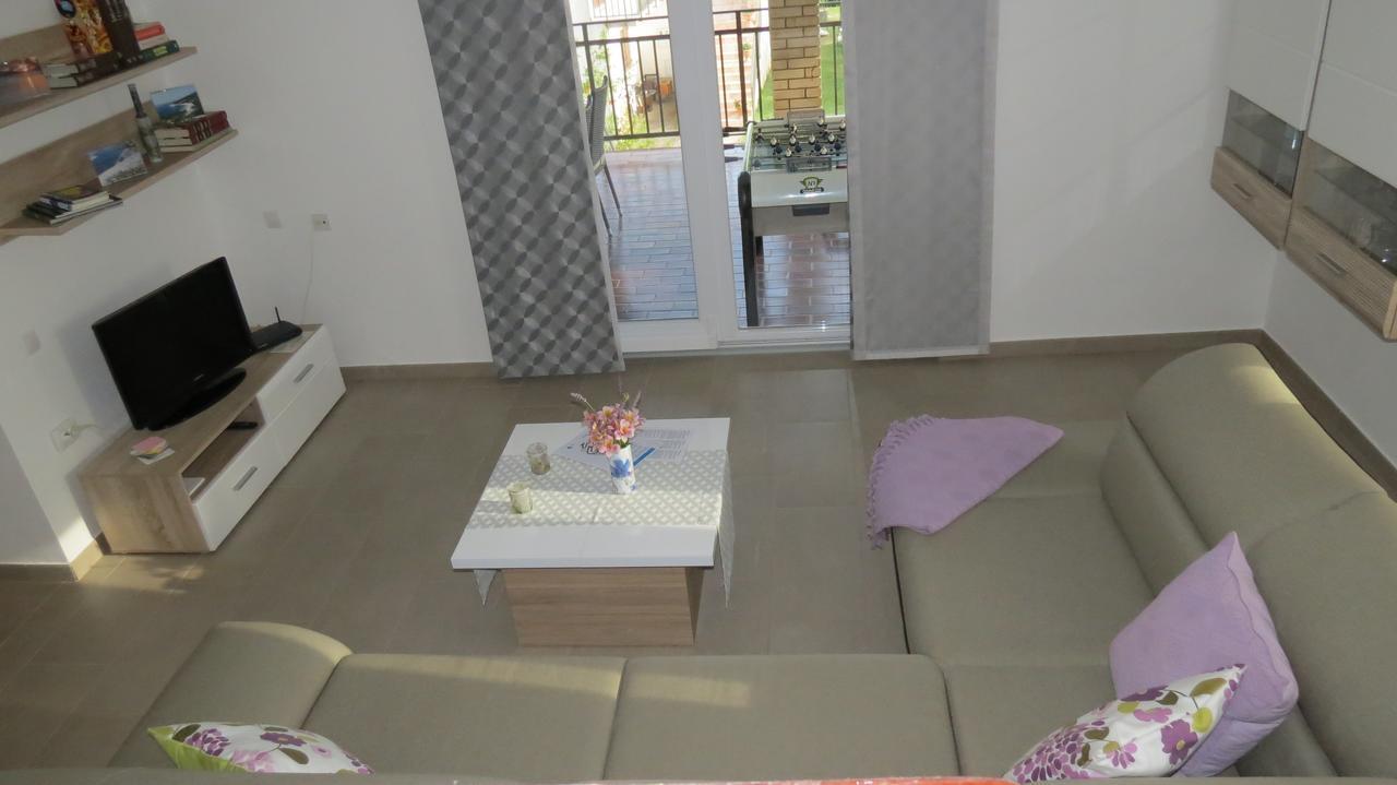Ane Apartament Loborika